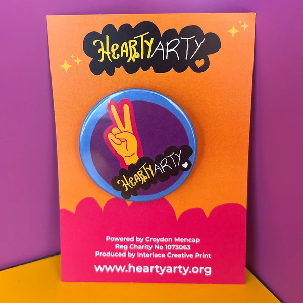  Ha Badge Peace 01