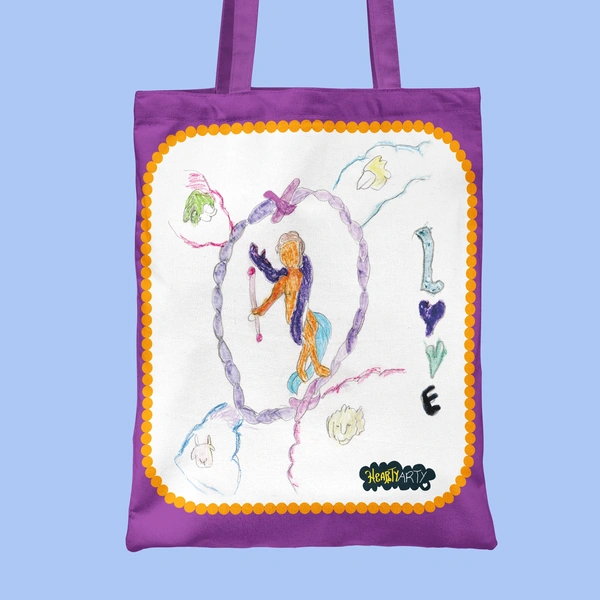  Ha Tote Love 01